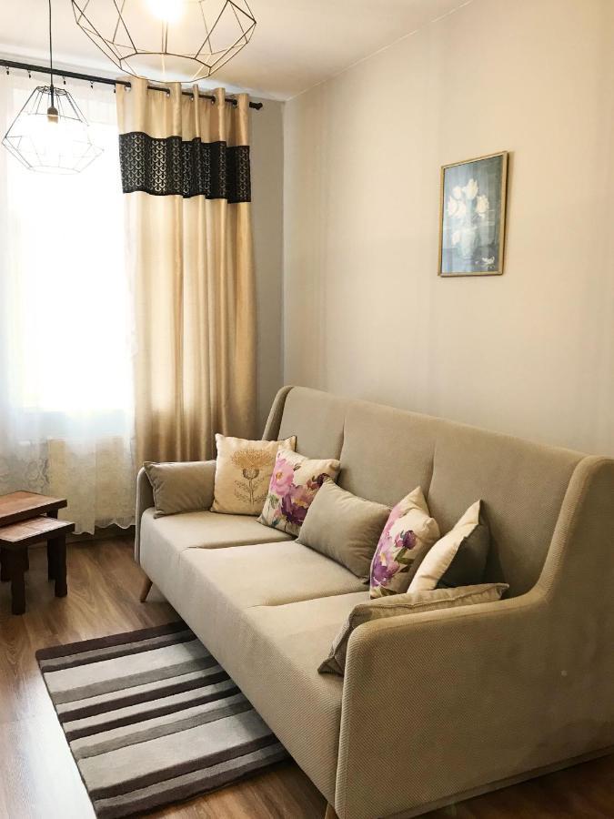 Apartamenti Starp Krastiem リエパーヤ エクステリア 写真