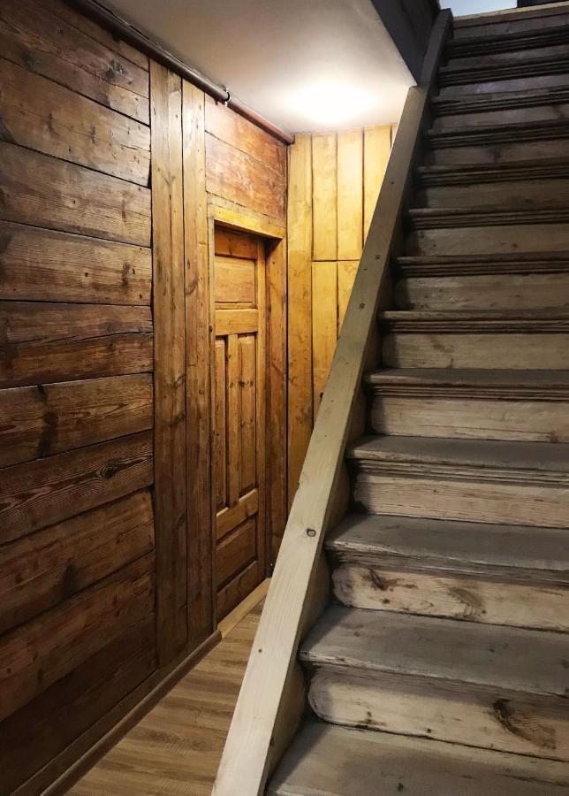 Apartamenti Starp Krastiem リエパーヤ エクステリア 写真