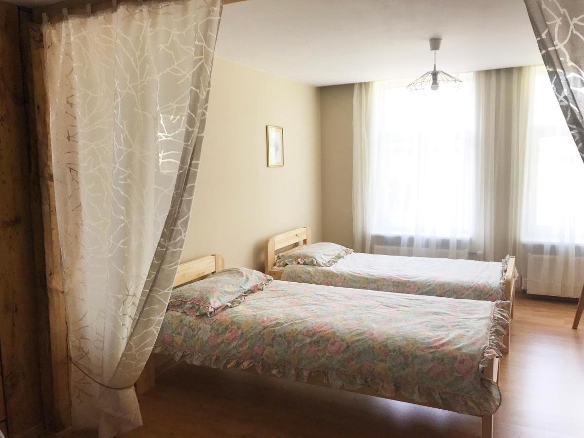 Apartamenti Starp Krastiem リエパーヤ エクステリア 写真