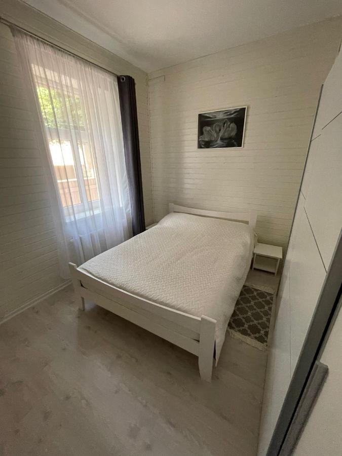 Apartamenti Starp Krastiem リエパーヤ エクステリア 写真